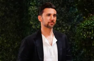 A still from The Young and The Restless (Images via Facebook/TheYoungAndTheRestless)
