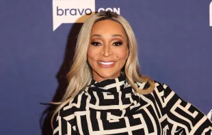 Karen Huger of "The Real Housewives of Potomac" television series attends BravoCon 2023 (Image via Getty)
