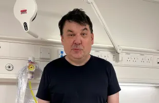 Graham Linehan in hospital (Image via Substack/@GrahamLinehan)