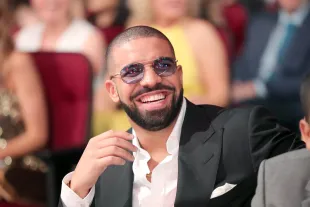 LOS ANGELES, CA - NOVEMBER 20:  Drake attends the 2016 American Music Awards  at Microsoft Theater on November 20, 2016 in Los Angeles, California.  (Photo by Christopher Polk/AMA2016/Getty Images for dcp)