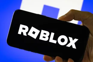 Roblox has added new features to find the estimated age of anyone using the platform (Image via Getty)