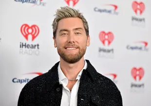 Lance Bass arrives at the 2024 iHeartRadio Music Festival (Image via Getty)