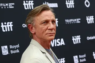 TORONTO, ONTARIO - SEPTEMBER 06: Daniel Craig attends Netflix's "Wake Up Dead Man" world premiere on September 06, 2025 in Toronto, Ontario. (Photo by Tommaso Boddi/Getty Images for Netflix)