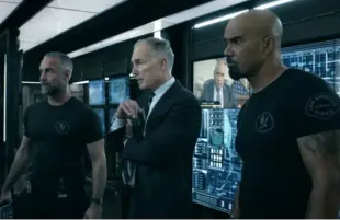 Jay Harrington & Patrick St. Esprit reunite with Shemar Moore in S.W.A.T. Exiles