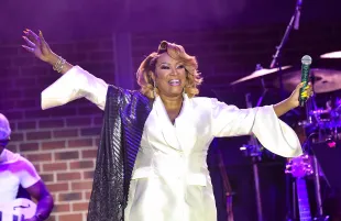 Singer Patti LaBelle performs in concert at Stockbridge Amphitheater on August 12, 2023 in Stockbridge, Georgia. (Photo by Paras Griffin/Getty Images)