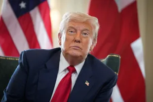 Donald Trump has not responded to the viral image (Image via Getty)