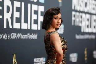 LOS ANGELES, CALIFORNIA - FEBRUARY 02: Cardi B attends the 67th Annual GRAMMY Awards at Crypto.com Arena on February 02, 2025 in Los Angeles, California.  (Photo by Kevin Mazur/Getty Images for The Recording Academy)