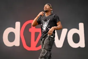 D4vd performs during the 2024 Boston Calling Music Festival at Harvard Athletic Complex on May 25, 2024 in Boston, Massachusetts. (Photo by Astrida Valigorsky/Getty Images)