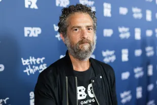 WEST HOLLYWOOD, CA - SEPTEMBER 06:  Actor John Ales arrives for the Premiere Of FX's "Better Things" Season 2 at Pacific Design Center on September 6, 2017 in West Hollywood, California.  (Photo by Greg Doherty/Getty Images)
