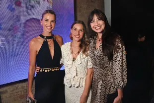 LONDON, ENGLAND - SEPTEMBER 19: (L to R) Vogue Williams, Henrietta Rix and Daisy Lowe attend the Rixo presentation during LFW September 2025 at on September 19, 2025 in London, England. (Photo by Dave Benett/Getty Images)