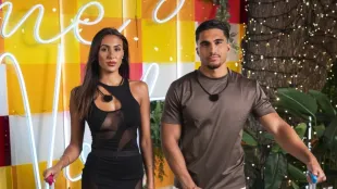 Solène and Mert (Image via Instagram/@loveislandusa)