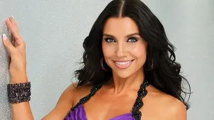 Dancing with the Stars professional dancer Jenna Johnson (Image via ABC)