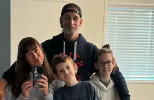 Zuza Beine with her family (Image via Instagram/@dagmarabeine)