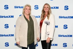 Janelle and Christine from Sister Wives (Image via Getty)
