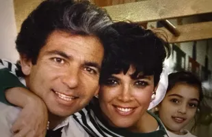 Who is Kim Kardashian’s father? Reality star pays tribute to Robert Kardashian on his death anniversary 