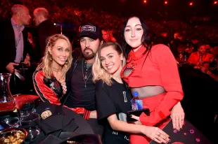 INGLEWOOD, CA - MARCH 05:  (L-R) Tish Cyrus and singer-songwriters Billy Ray Cyrus, Miley Cyrus and Noah Cyrus attend the 2017 iHeartRadio Music Awards which broadcast live on Turner's TBS, TNT, and truTV at The Forum on March 5, 2017 in Inglewood, California.  (Photo by Kevin Mazur/Getty Images for iHeartMedia)