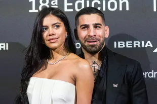 Giorgina Uzcategui and UFC World Featherweight Champion Ilia Topuria attend the 'AS del Deporte' awards 2024 at the Neptuno Palace on December 02, 2024 in Madrid, Spain. (Photo by David Benito/WireImage)