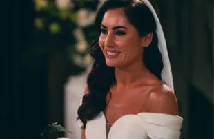 Leisha from Married At First Sight UK season 10 (Image via Instagram/@leishalightbody)