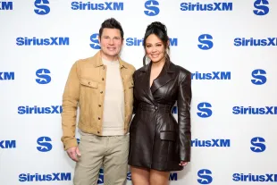 Nick Lachey and Vanessa Lachey (Image via Getty)