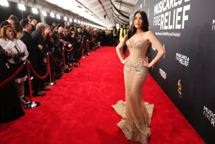 LOS ANGELES, CALIFORNIA - FEBRUARY 02: Madison Beer attends the 67th Annual GRAMMY Awards on February 02, 2025 in Los Angeles, California.  (Photo by Neilson Barnard/Getty Images for The Recording Academy)