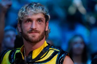 DALLAS, TEXAS - AUGUST 05: Logan Paul attends the fight between Jake Paul and Nate Diaz at the American Airlines Center on August 05, 2023 in Dallas, Texas. (Photo by Sam Hodde/Getty Images)
