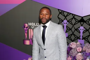 Floyd Mayweather Jr. has not responded to the viral video through any platform until now (Image via Getty)