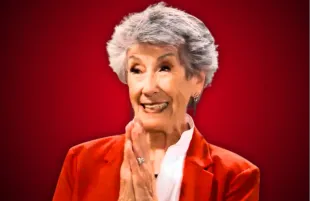 Ellen Travolta plays Gloria Cerullo on General Hospital