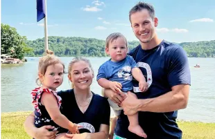 Special Forces: World’s Toughest Test fame Andrew East and his wife Shawn with kids (Image via Instagram/@shawnjohnson)