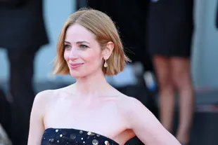 Jaime Ray Newman appears on the third episode of Celebrity Wheel of Fortune season 6 (Image via Getty)