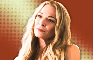 LeAnn Rimes as Dixie Bennings on 9-1-1: Nashville