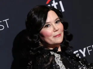 Alex Borstein attends PaleyFest LA 2023 - "The Marvelous Mrs. Maisel" (Image via Getty)