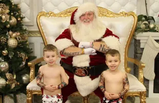 Levittown's Santa Scott (Image via Instagram/@santascottd)