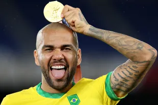 Dani Alves was arrested on charges related to s*xual assault in 2023 (Image via Getty)