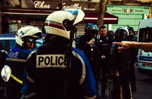 A representational image of the police (Image via Unsplash/Bernie Almanzar)