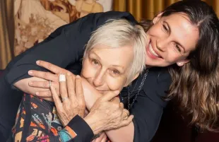 Martina Navratilova and Julia Lemigova (Image via Instagram/@julialemigova)