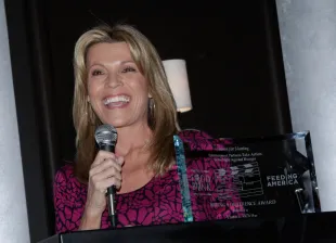 Vanna White (Image via Getty)