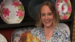 Erin-Michelle Luttrell (Image via Instagram/@eclairs_de_la_lune)