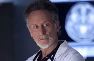 Dr. Archer (Image via Instagram / nbconechicago)