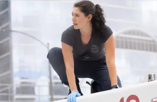 Violet (Image via Instagram / nbconechicago)