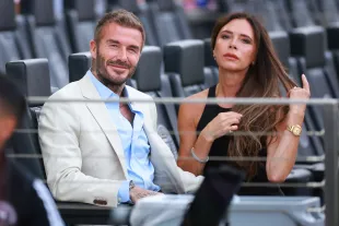 FORT LAUDERDALE, FLORIDA - JULY 25: (L-R) Co-owner David Beckham of Inter Miami CF and wife Victoria Beckham react prior to the Leagues Cup 2023 match between Inter Miami CF and Atlanta United at DRV PNK Stadium on July 25, 2023 in Fort Lauderdale, Florida. (Photo by Hector Vivas/Getty Images)