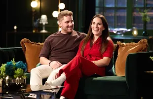 Ashley and Grace on Married at First Sight (Images via Instagram@_geelaw)