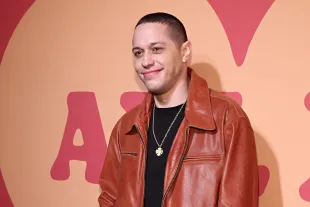 Pete Davidson attends the "All In: Comedy About Love By Simon Rich" Gala Performance (Image via Getty)