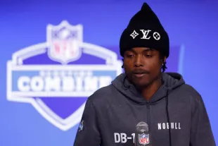 INDIANAPOLIS, INDIANA - FEBRUARY 29: Khyree Jackson #DB16 of the Oregon speaks to the media during the 2024 NFL Combine at the Indiana Convention Center on February 29, 2024 in Indianapolis, Indiana. (Photo by Justin Casterline/Getty Images)