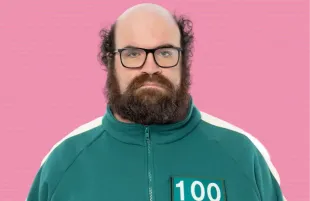 Player 100 from Squid Game: The Challenge Season 2 (Image via Tudum by Netflix)