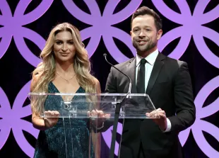 Daniella Karagach and Pasha Pashkov (Image via Getty)