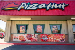 AUSTIN, TEXAS - NOVEMBER 01: A Pizza Hut store is seen on November 01, 2023 in Austin, Texas. Pizza Hut's third-quarter revenue fell short of analysts' expectations for same-store sales. (Photo by Brandon Bell/Getty Images)