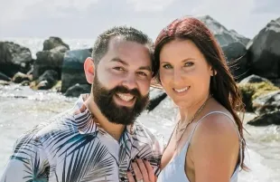 Michael Duarte and his wife (Image via Instagram/@foodwithbearhands)