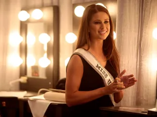 Nia Sanchez (Image via Getty)