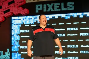 Actor Kevin James attends the "Pixels" photo call during Summer Of Sony Pictures Entertainment 2015 at The Ritz-Carlton Cancun on June 15, 2015 in Cancun, Mexico. (Photo by Christopher Polk/Getty Images for Sony Pictures Entertainment)