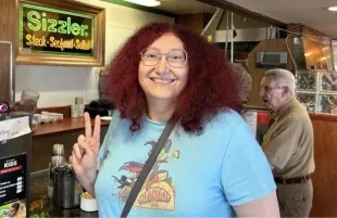 Rebecca Ann Heineman posing for a picture (Image via Instagram/@burgerbecky)